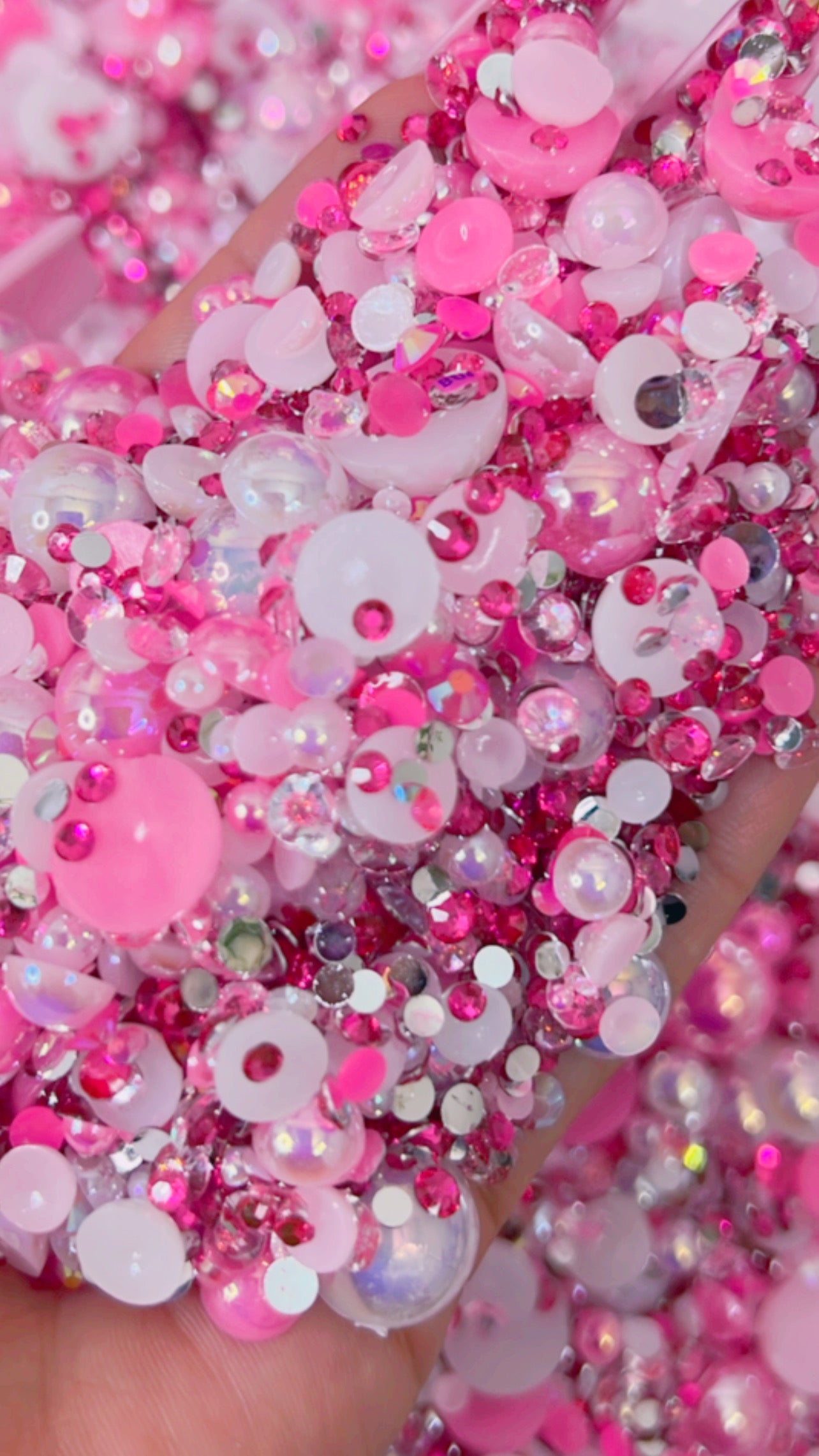 Hello kitty pearls mix