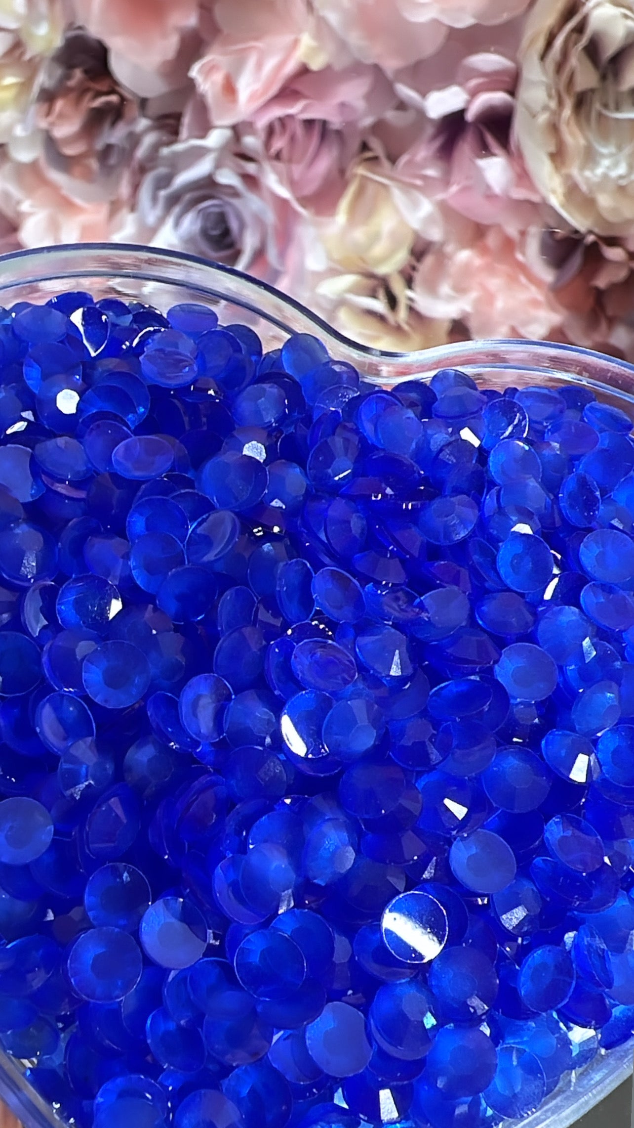 Royal blue luminous